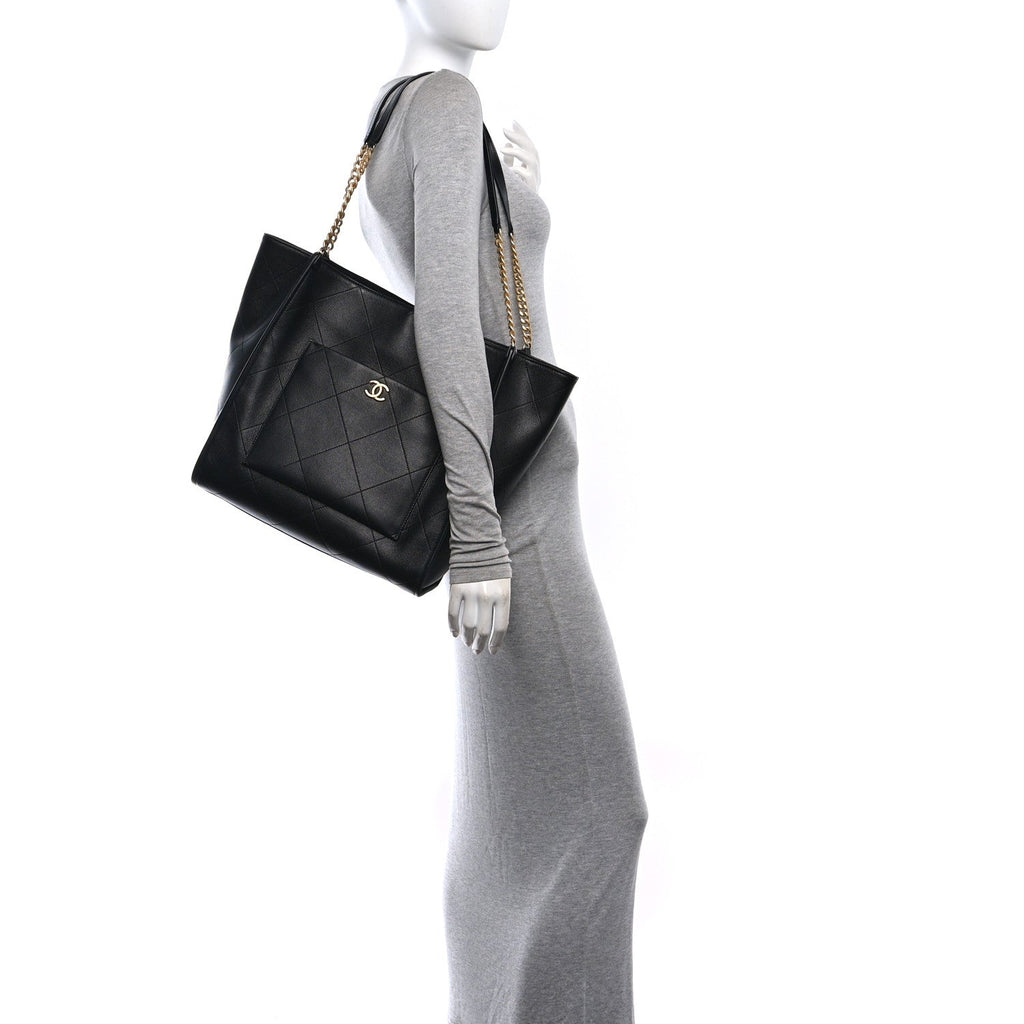 Caviar Stitched Pocket CC Large Tote Black