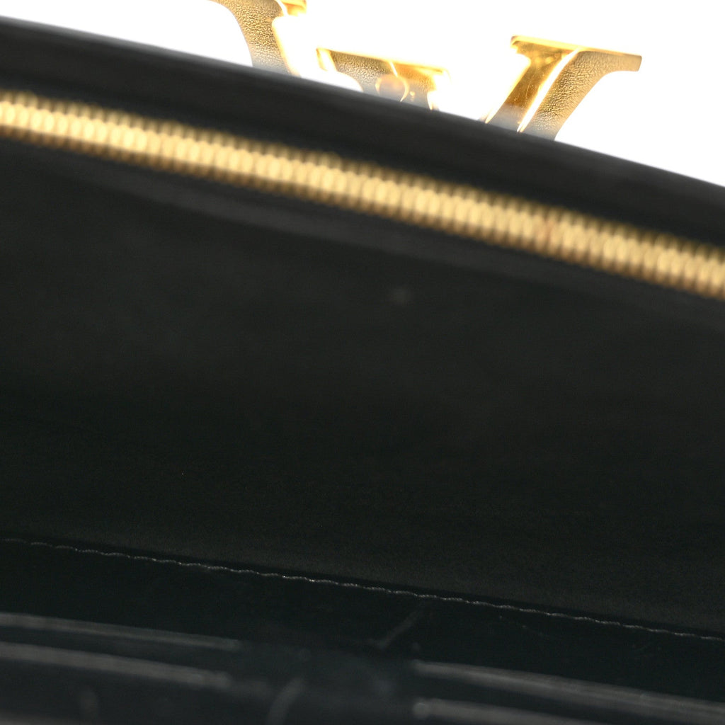 Calfskin Chain Louise MM Black