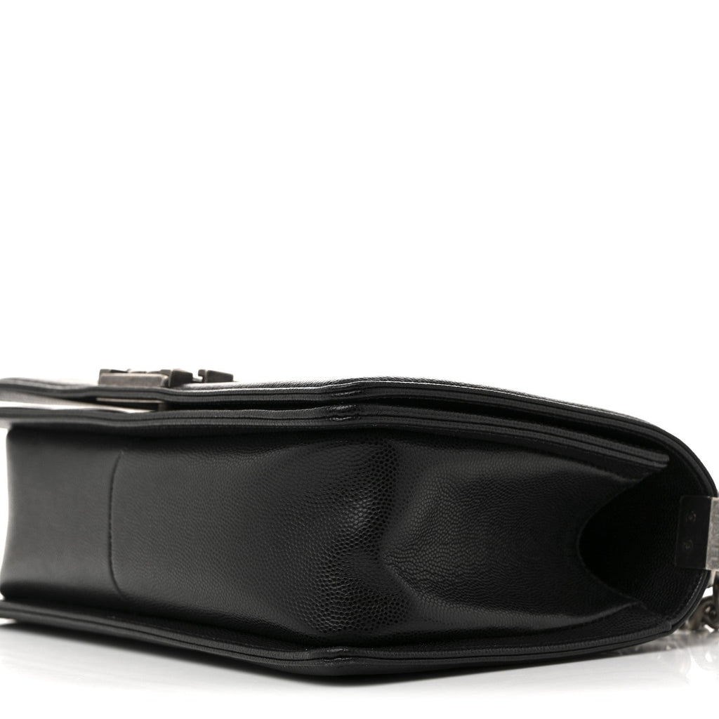 Caviar Quilted Medium Boy Flap Black