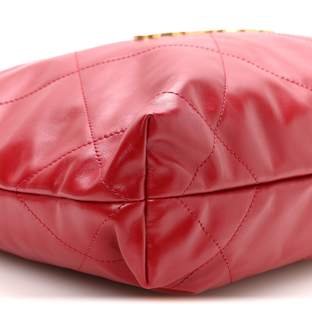 Shiny Calfskin Quilted Small Chanel 22 Red