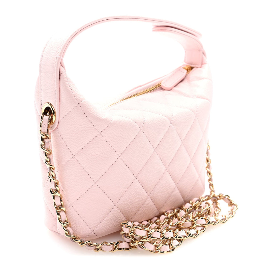 Shiny Caviar Hobo Clutch With Chain Light Pink