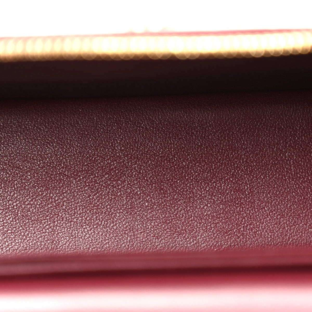 Calfskin Crocodile Embossed Crococo Exoticoco Vanity With Chain Dark Burgundy