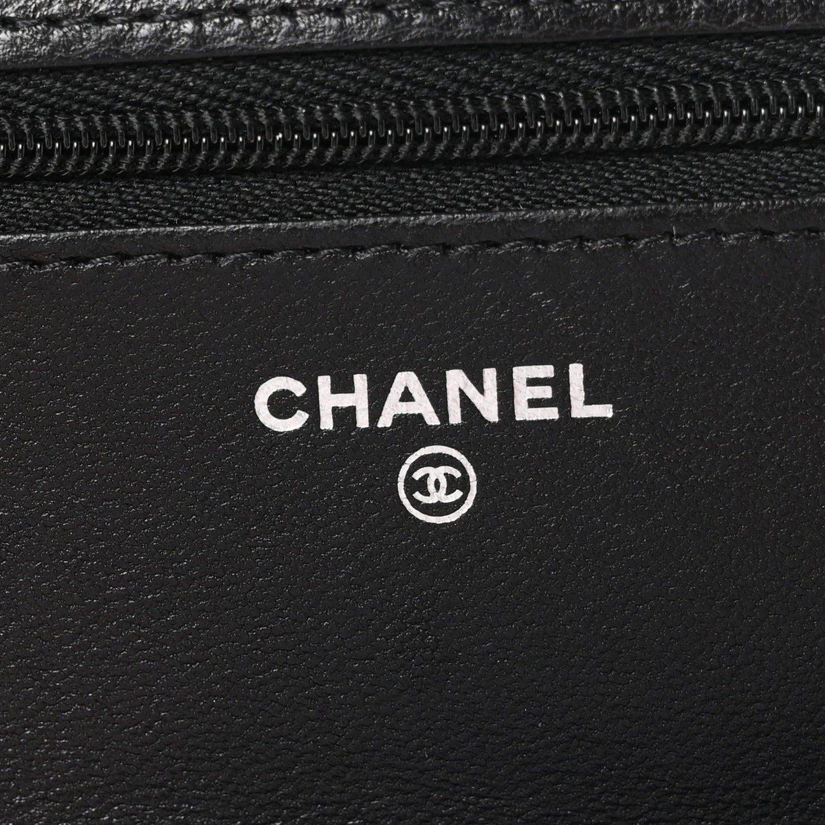 Lambskin Quilted Wallet On Chain WOC So Black