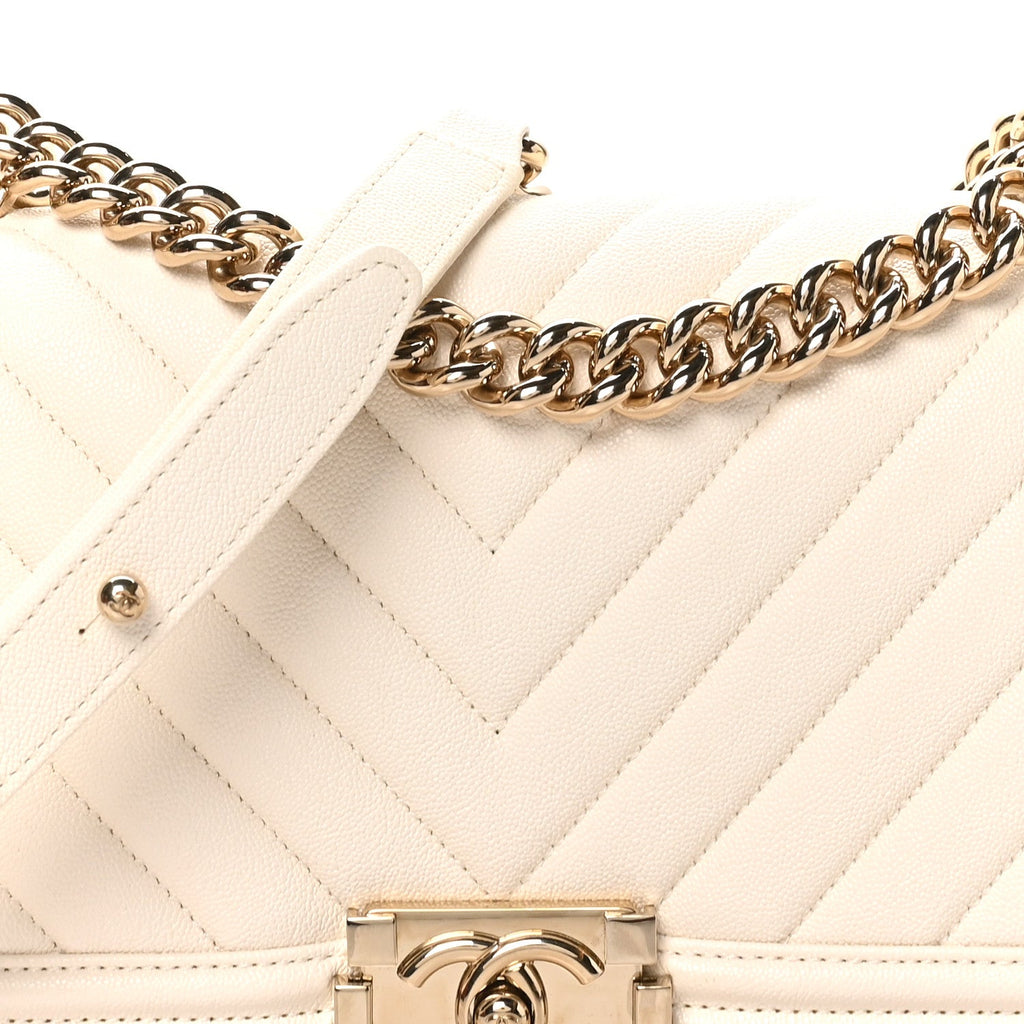 Caviar Chevron Quilted Medium Boy Flap White