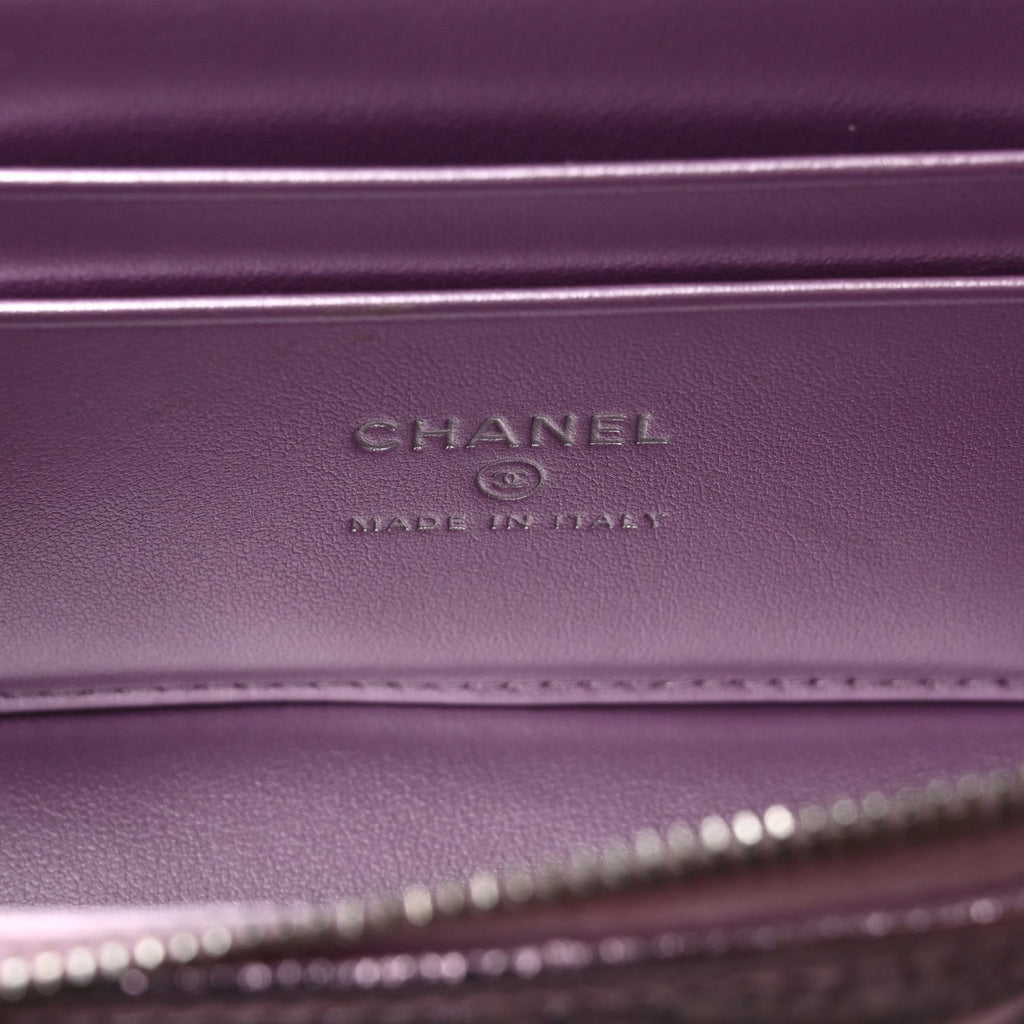 Metallic Calfskin Quilted Slim Vanity With Chain Pink