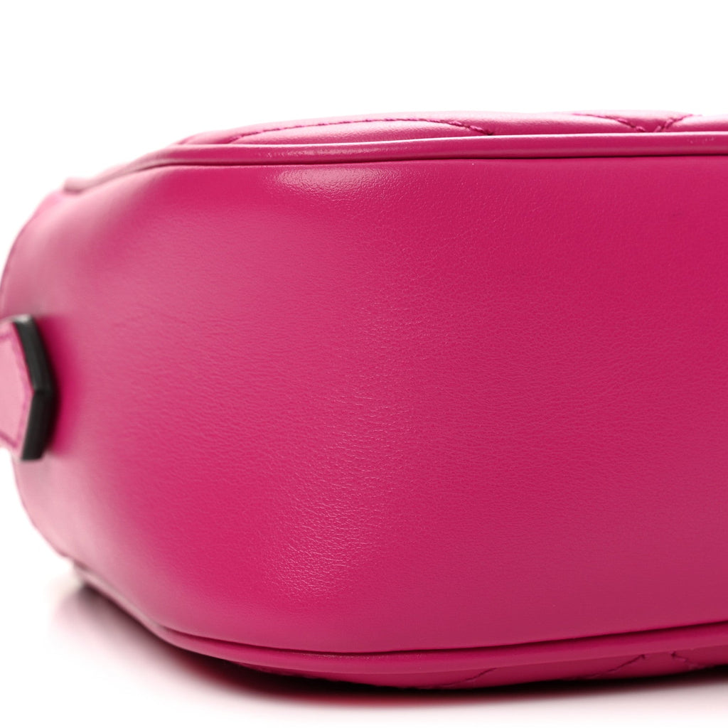 Calfskin Matelasse Monochrome Small GG Marmont Chain Shoulder Bag Classic Fuxia