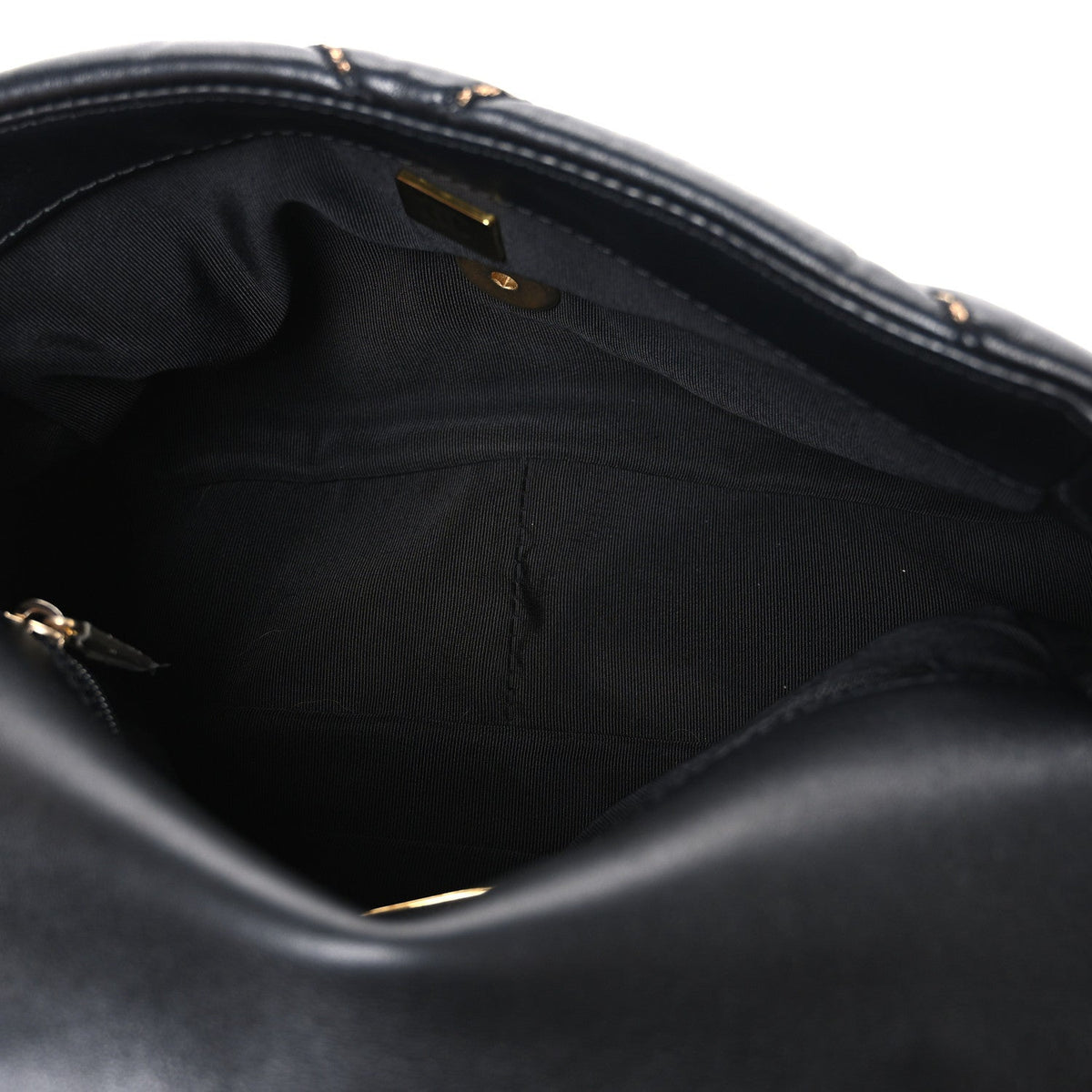 Lambskin Chain Quilted Medium Chanel 19 Flap Black