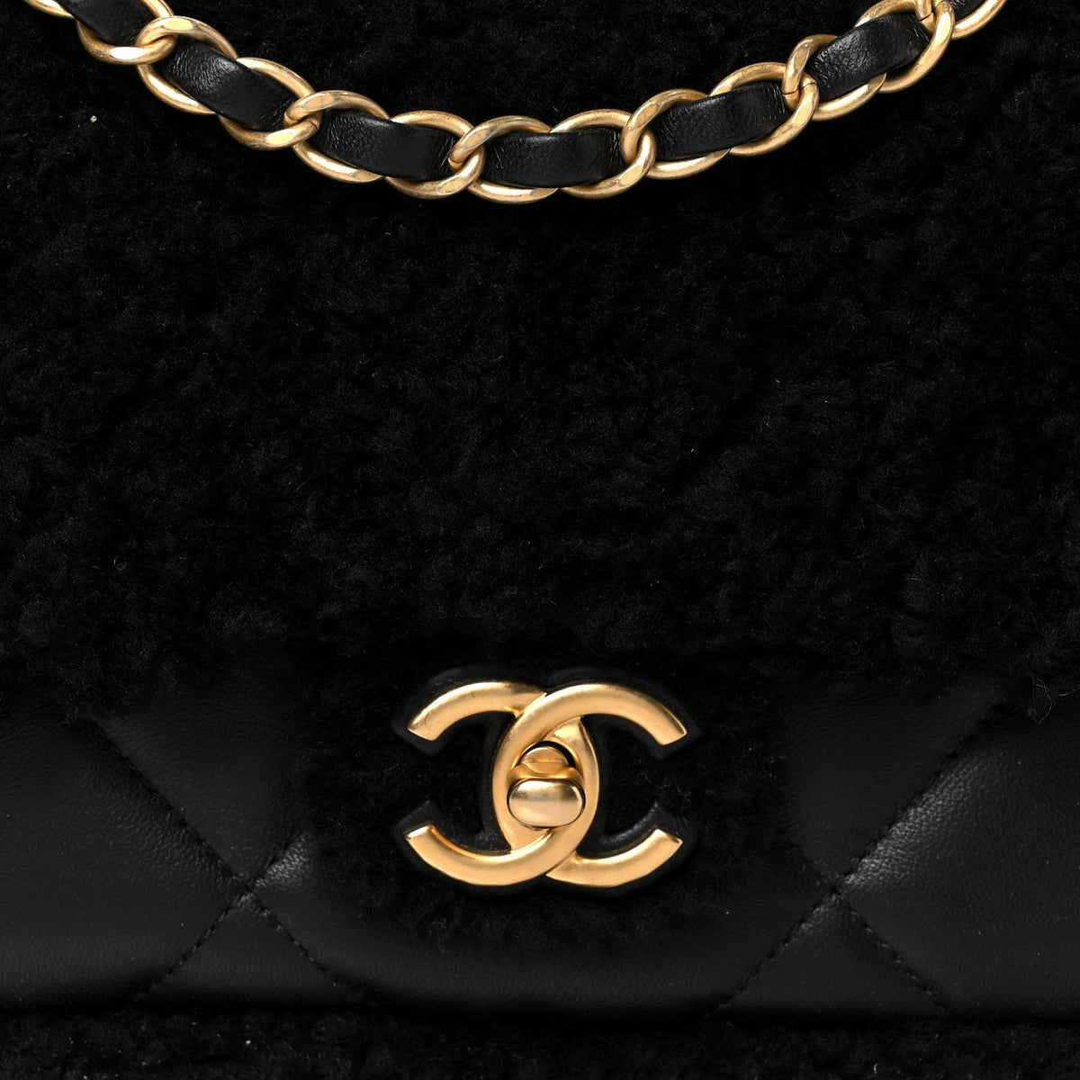 Shearling Lambskin Quilted Furry Coco Flap Black