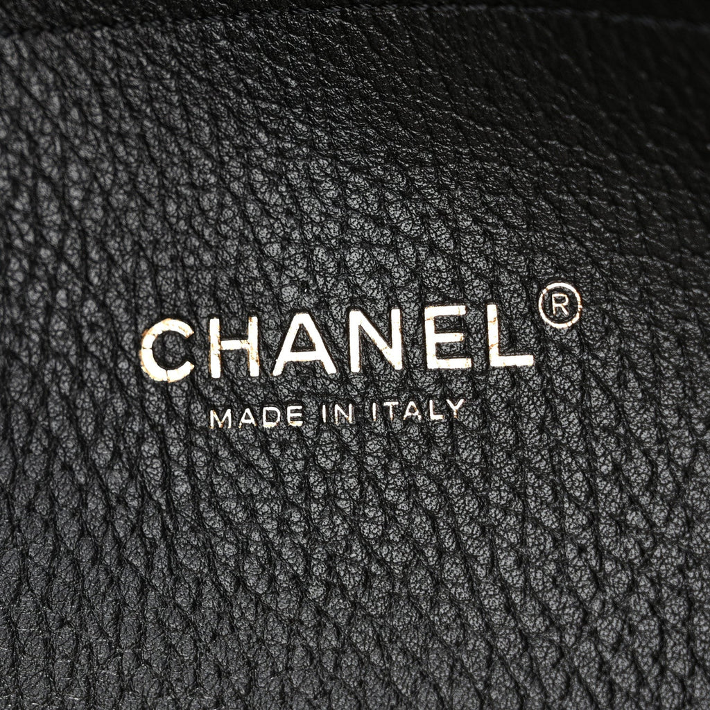 Grained Calfskin Stitched Urban Essentials Shopping Bag Black