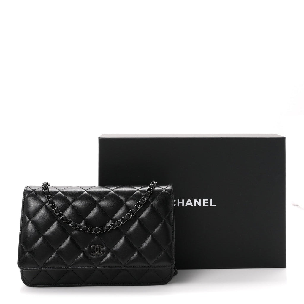 Lambskin Quilted Wallet On Chain WOC So Black