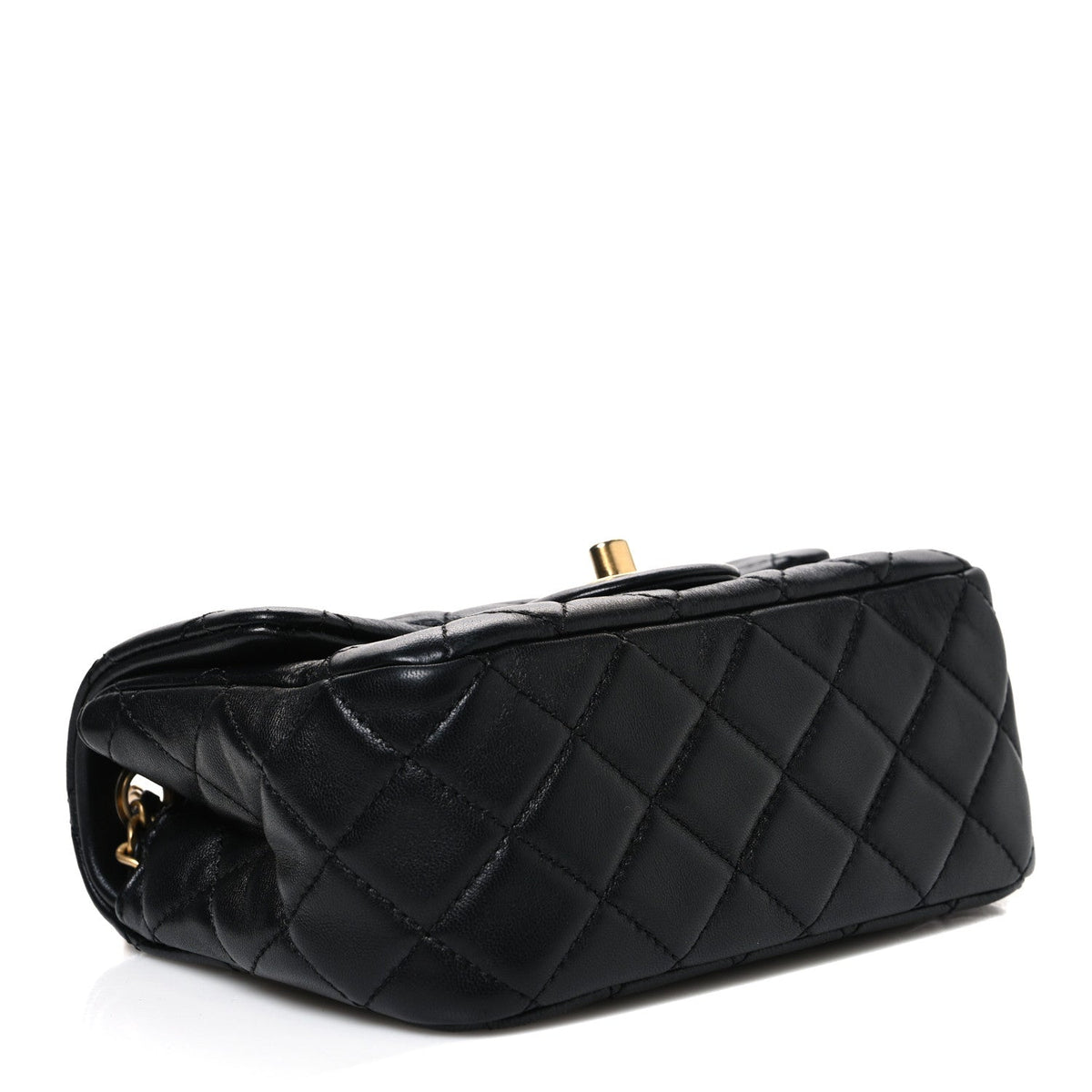 Lambskin Quilted Mini Pearl Crush Flap Black
