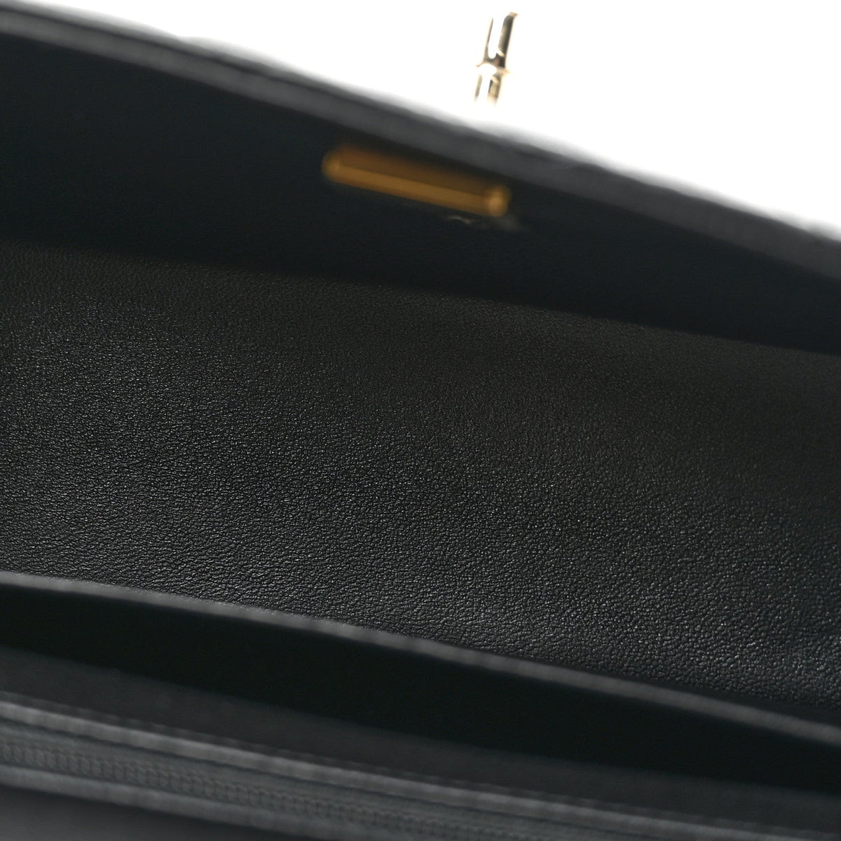 Lambskin Quilted Top Handle East West Flap Black