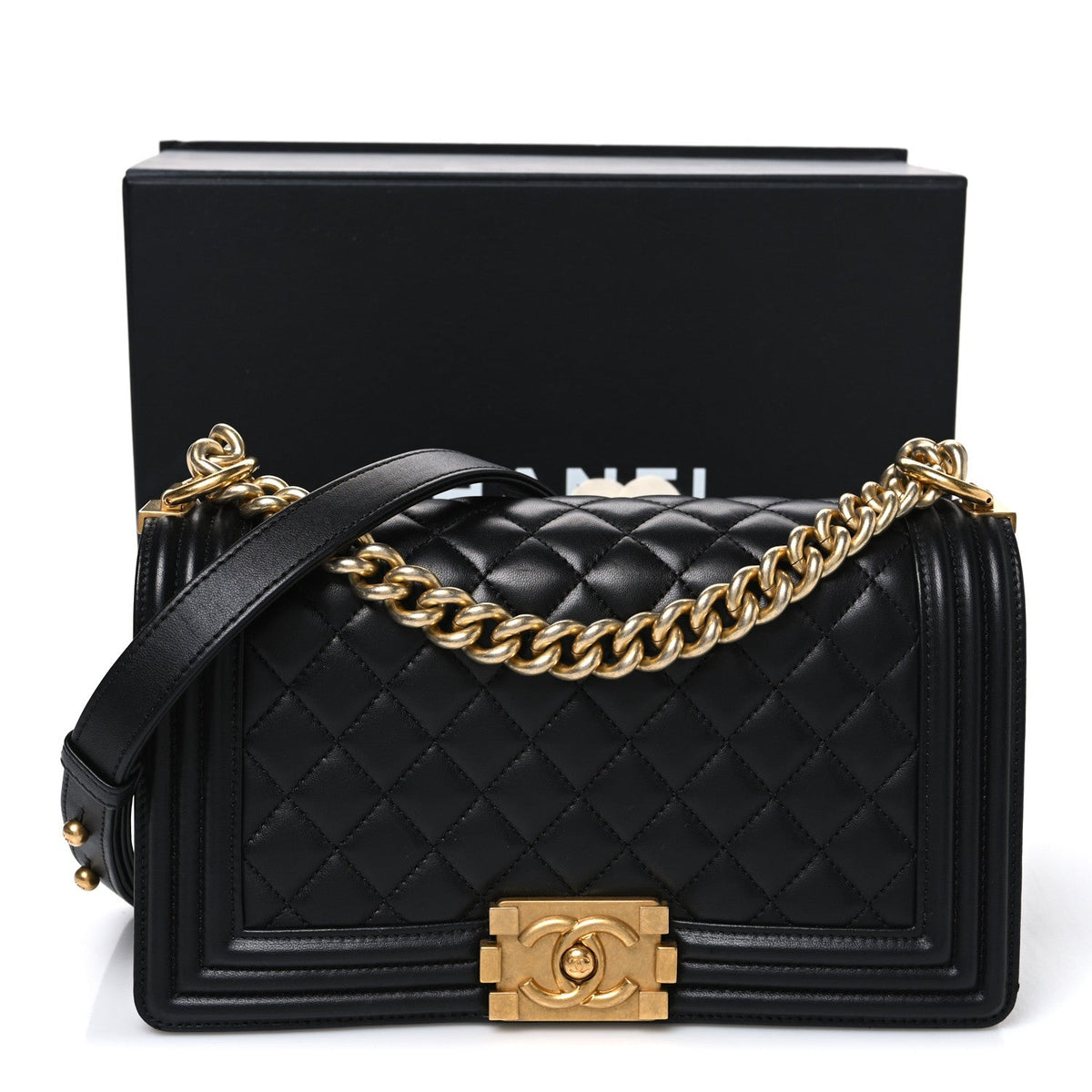 Lambskin Quilted Medium Boy Flap Black