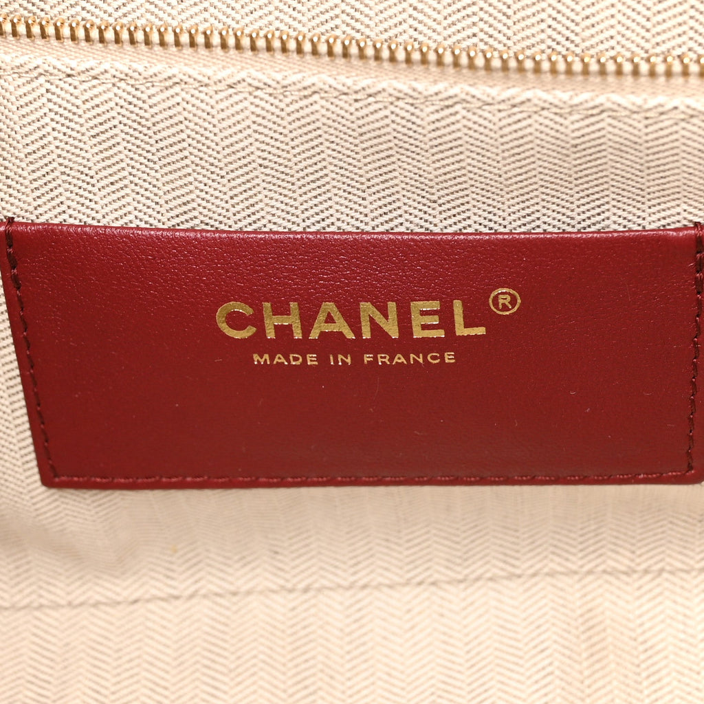 Suede Calfskin Quilted Camerissimo Case Beige
