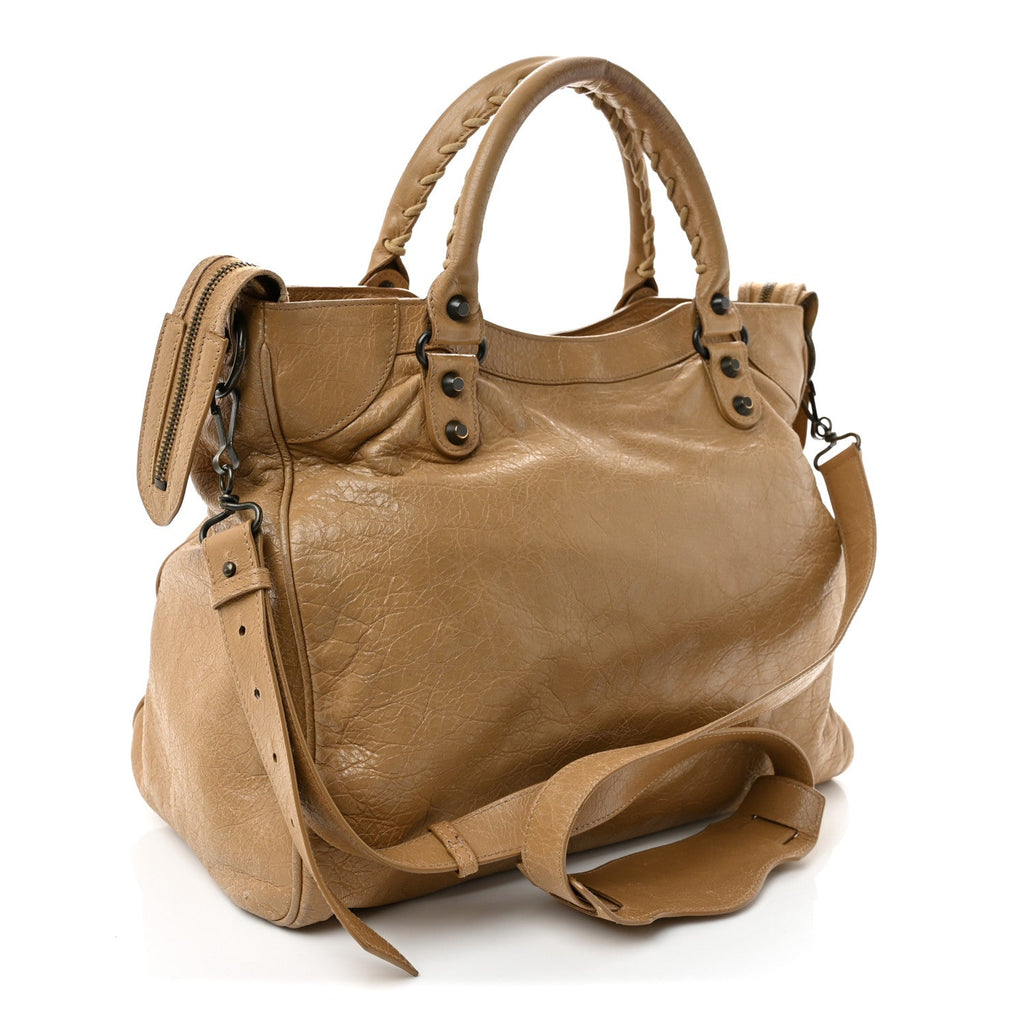 Agneau Classic Hardware Velo Beige Nougatine
