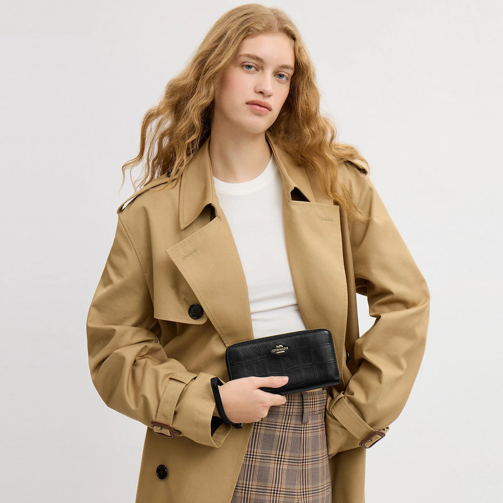 Coach Outlet Long Zip Around Wallet