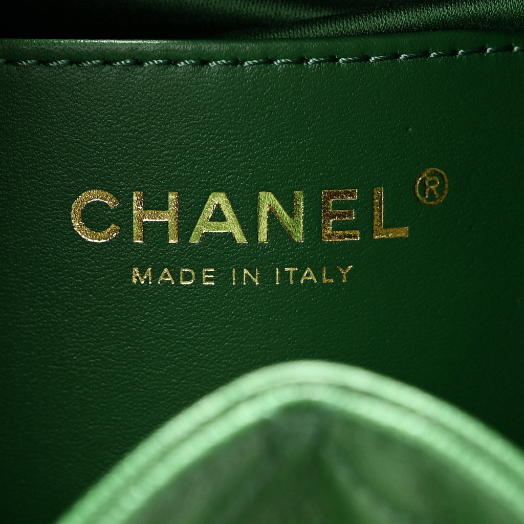 Caviar Quilted Small Chanel 25 Handbag Green