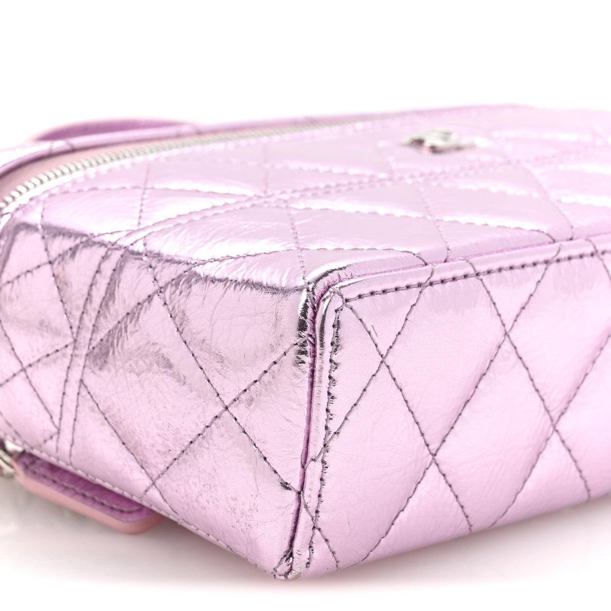 Metallic Calfskin Quilted Slim Vanity With Chain Pink