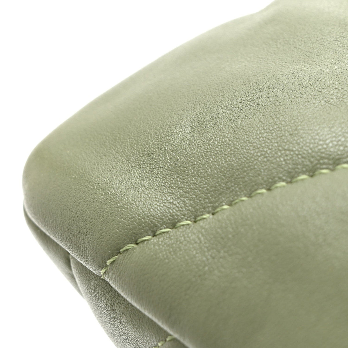 Lambskin Quilted Medium Chanel 19 Flap Green