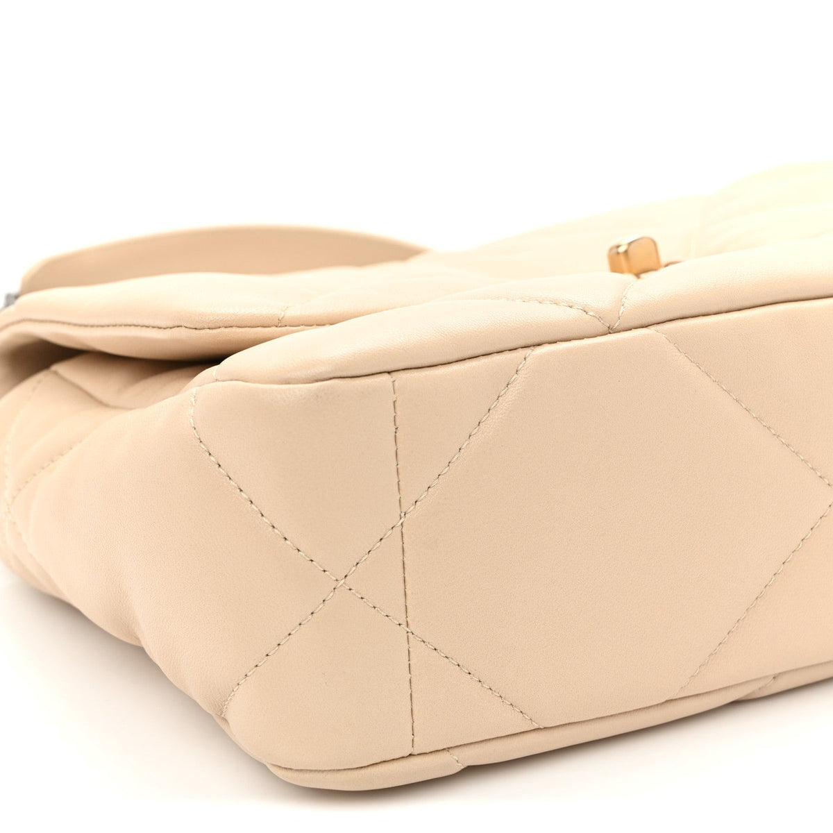Lambskin Quilted Medium Chanel 19 Flap Beige