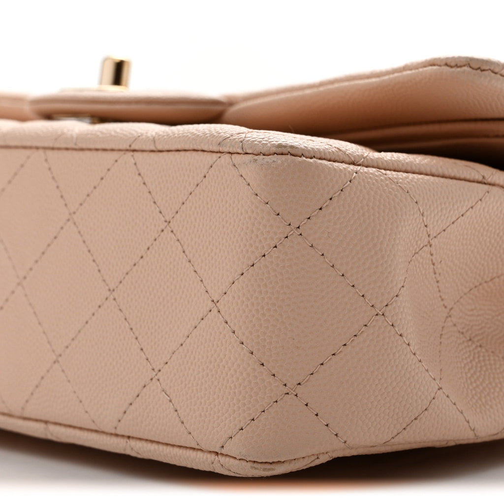 Caviar Quilted Medium Double Flap Light Beige