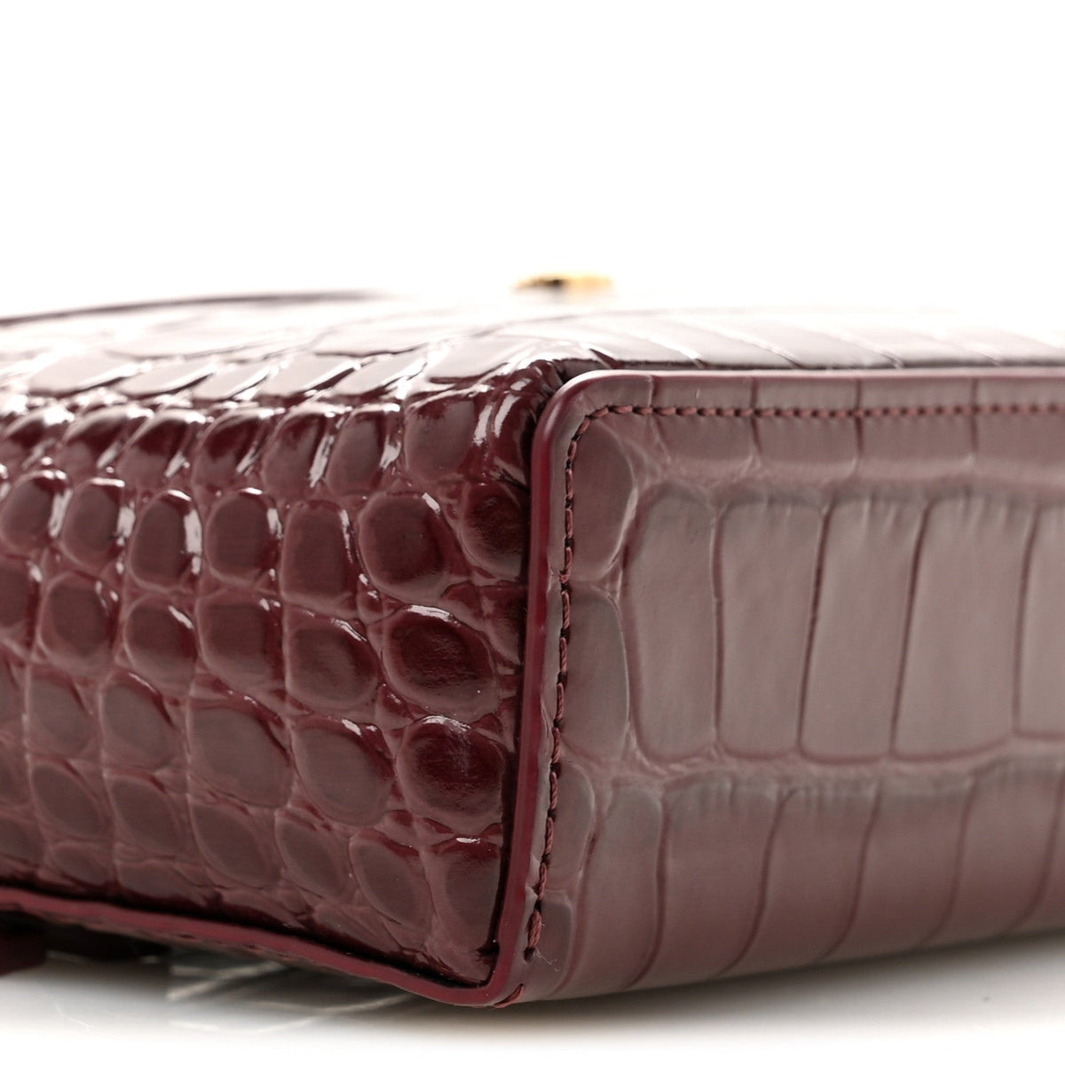 Calfskin Crocodile Embossed Crococo Exoticoco Vanity With Chain Dark Burgundy