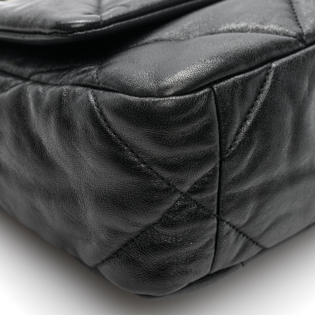 Lambskin Quilted Medium Chanel 19 Flap Black