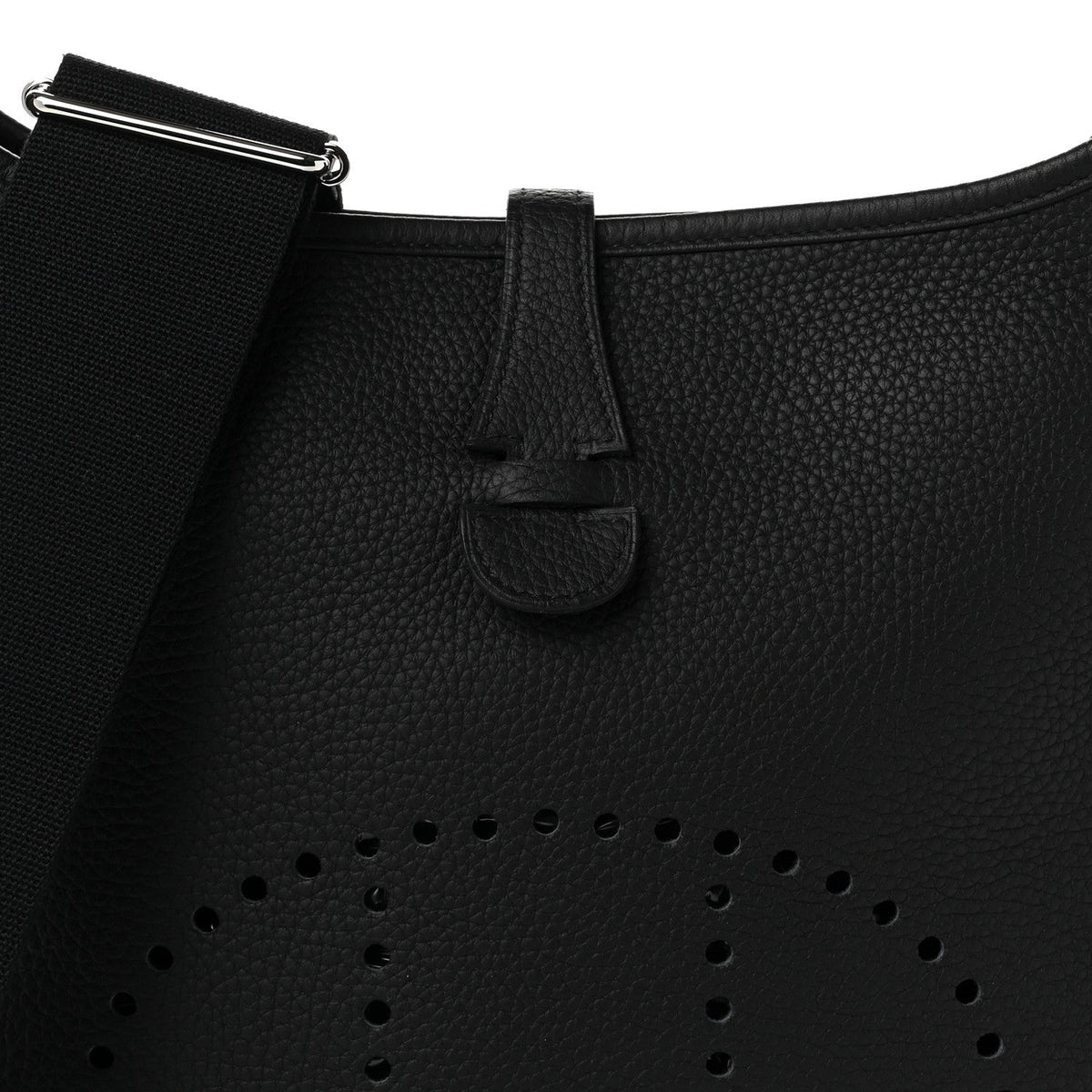 Taurillon Clemence Evelyne III PM Black