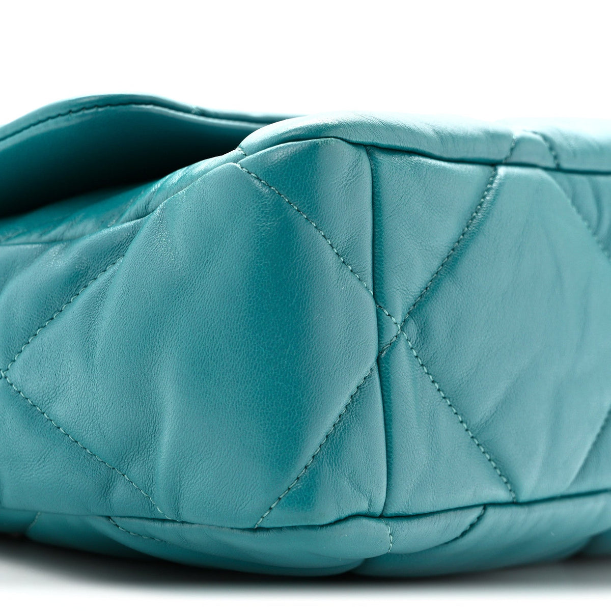 Lambskin Quilted Large Chanel 19 Flap Dark Green