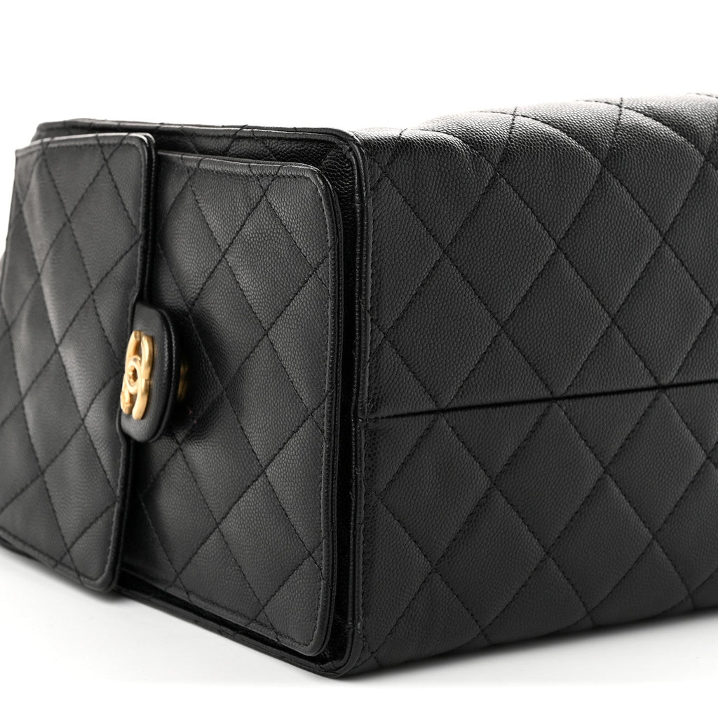 Caviar Quilted Medium Chanel 25 Handbag Black
