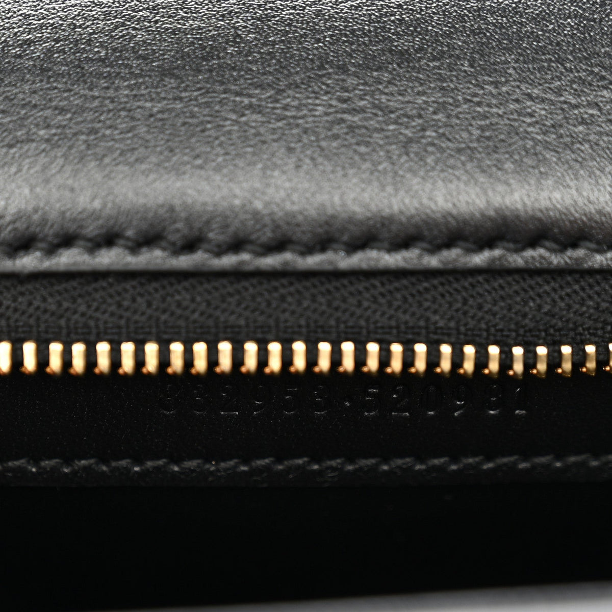 Calfskin Medium Bamboo Diva Black