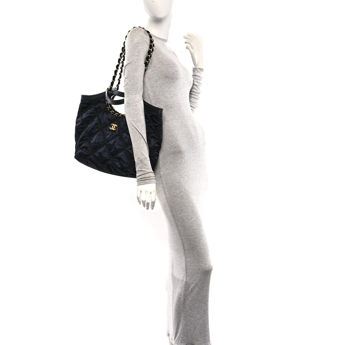 Nylon Grosgrain Quilted Lifestyle Shopping Tote Black