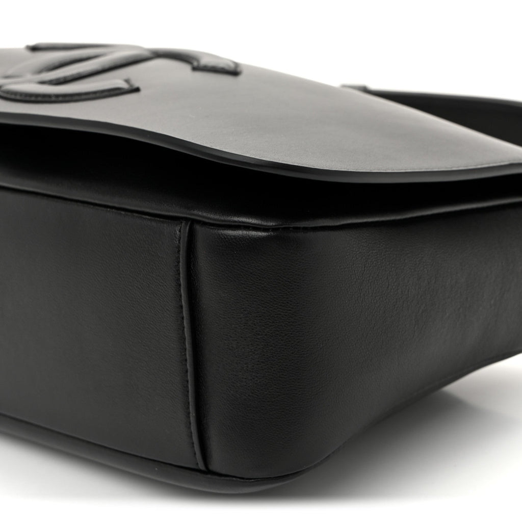 Lambskin CC Maxi Messenger Bag Black