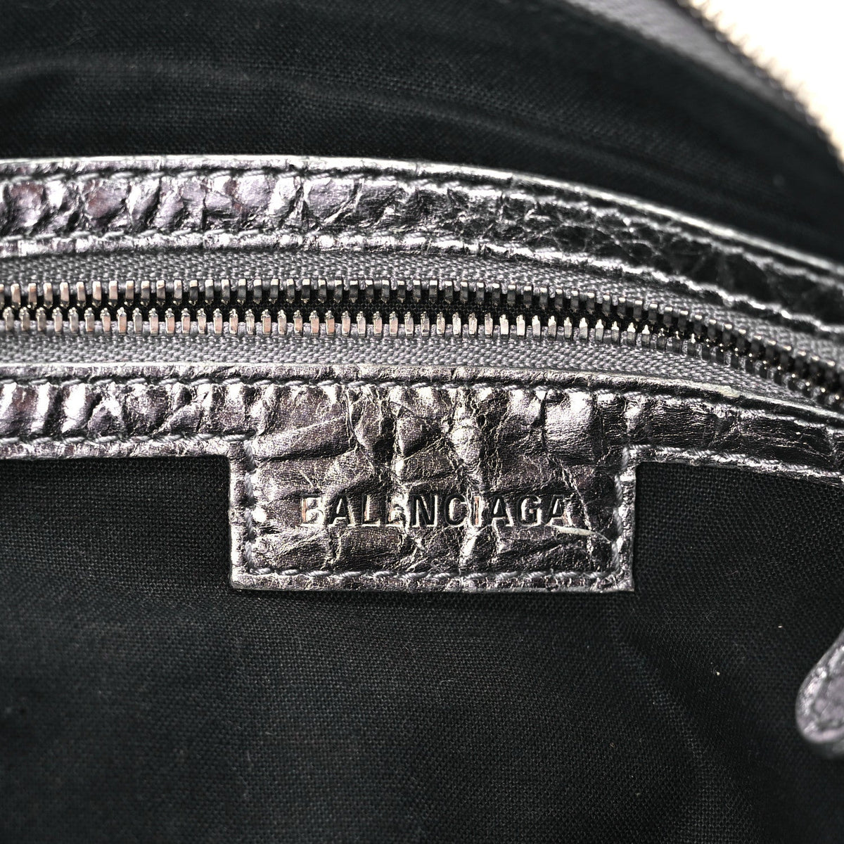 Metallic Agneau Arena Small Le Cagole Shoulder Bag Silver