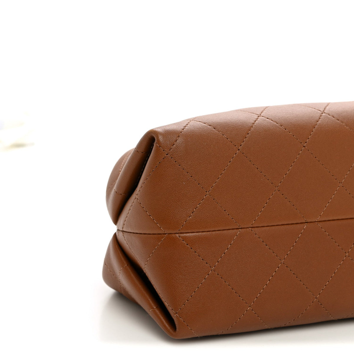 Lambskin Stitched Clutch With Chain Brown
