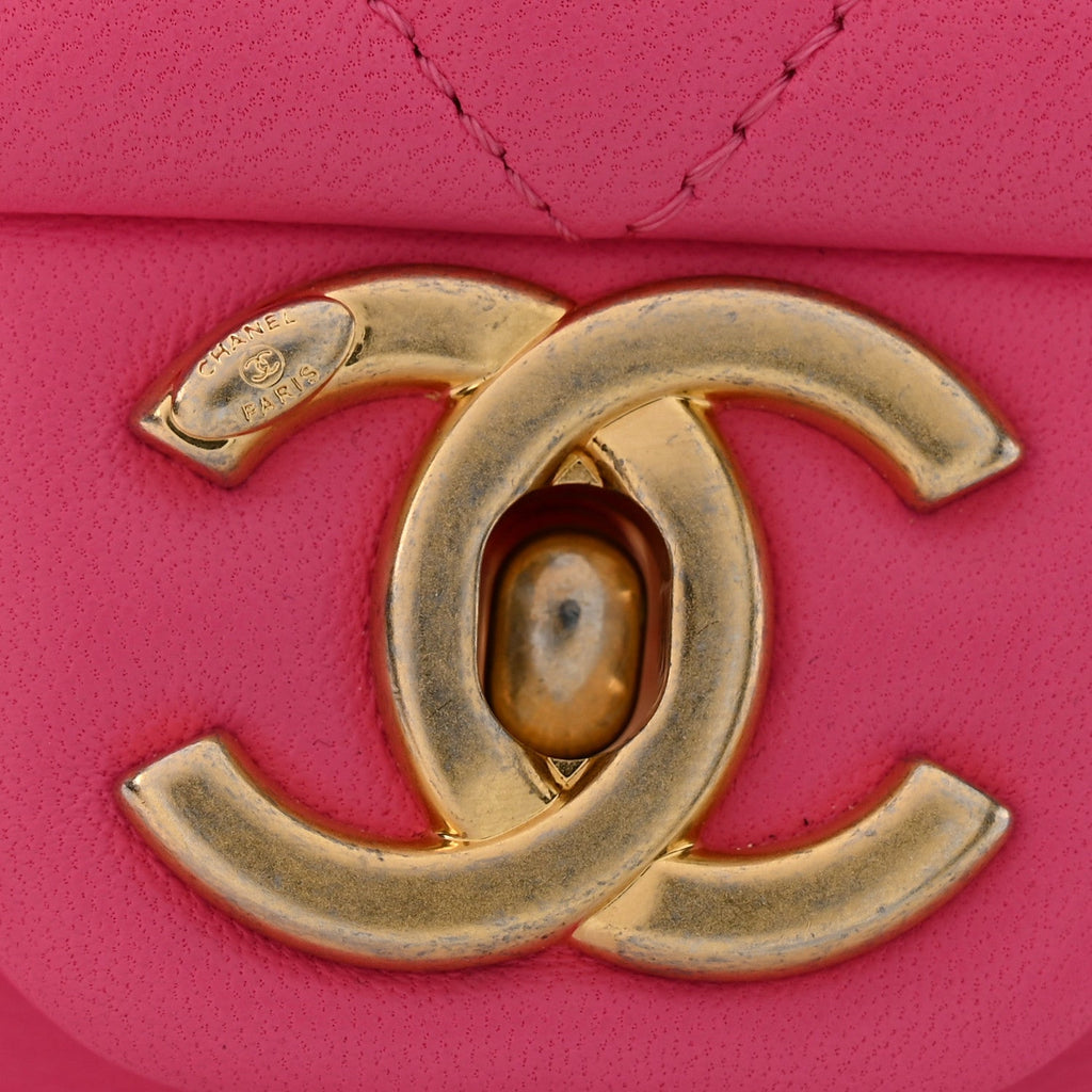 Lambskin Enamel Quilted Small Coco Hearts Flap Pink